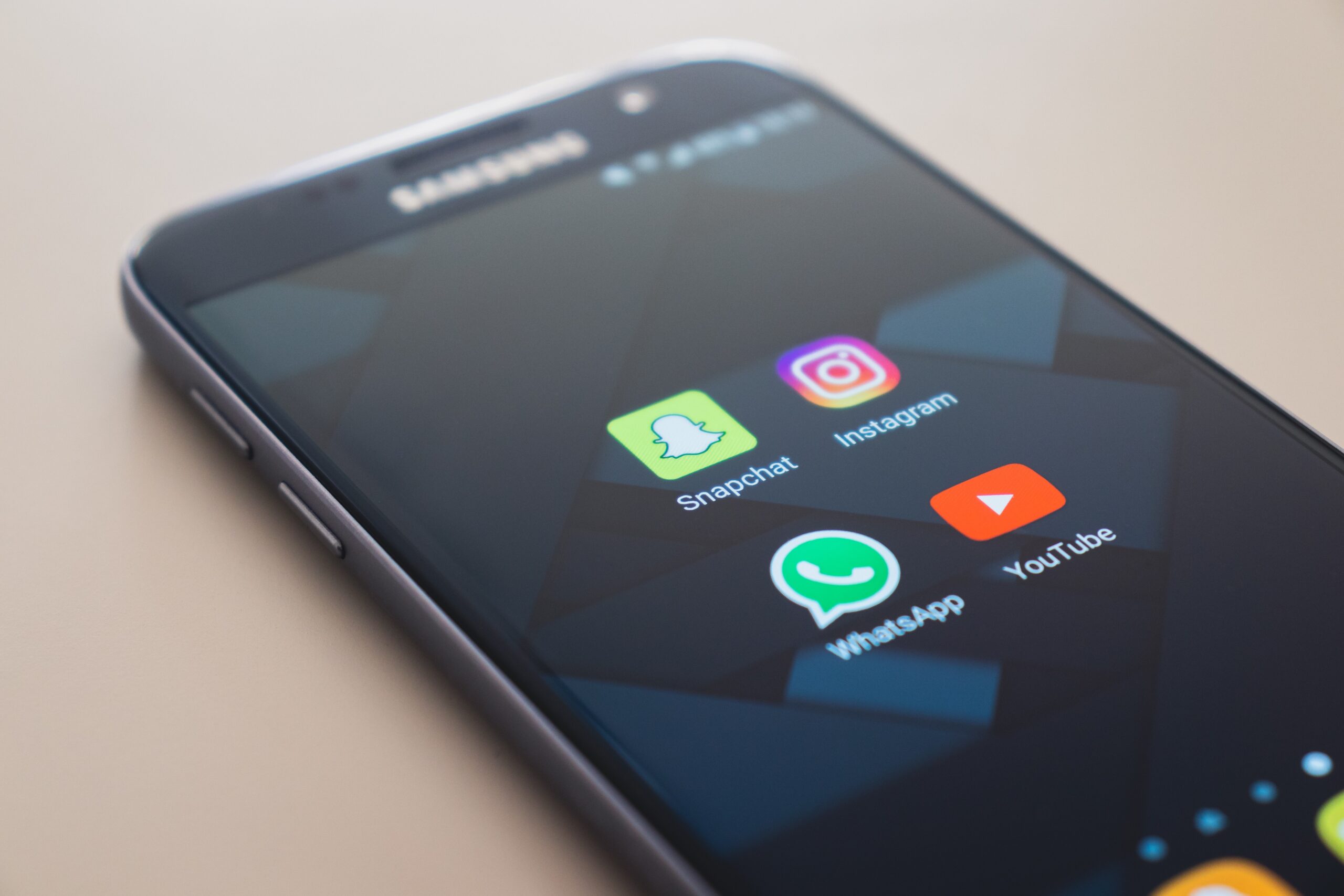 A Legalidade do Monitoramento do WhatsApp: O Que Você Precisa Saber